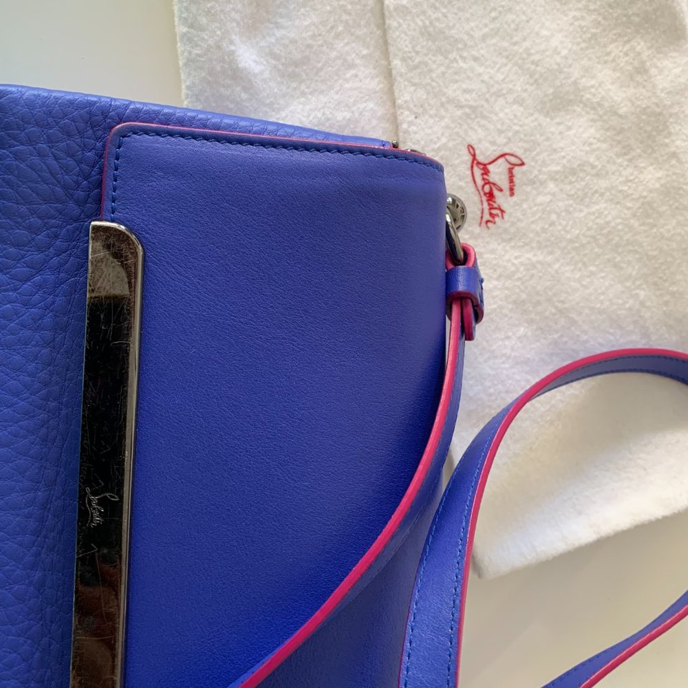 CHRISTIAN LOUBOUTIN - SMALL CALF PARIS ROUGISSISME - PERVENCHE CROSSBODY/CLUTCH/ - Picture 3 of 10